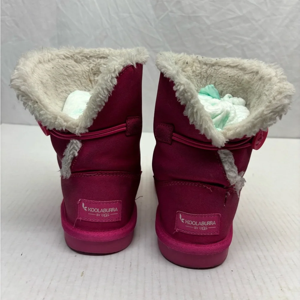Koolaburra Cream Faux Shearling Lined Footwear, size 1 little girl, box 36